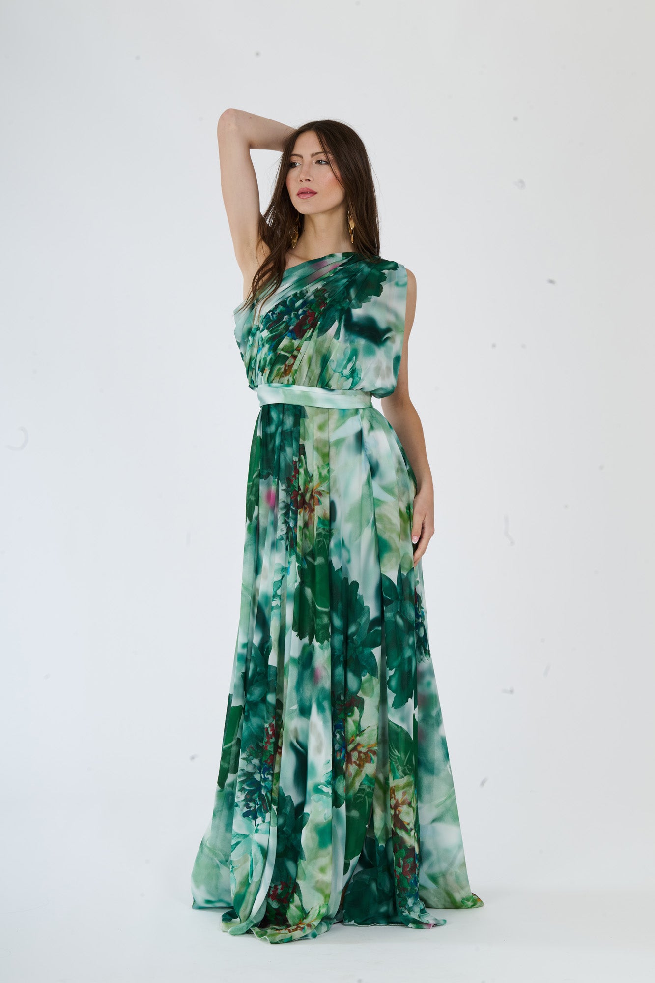 Abito elegante Ottanio con design a spalla unica, fascia vita e apertura leggera