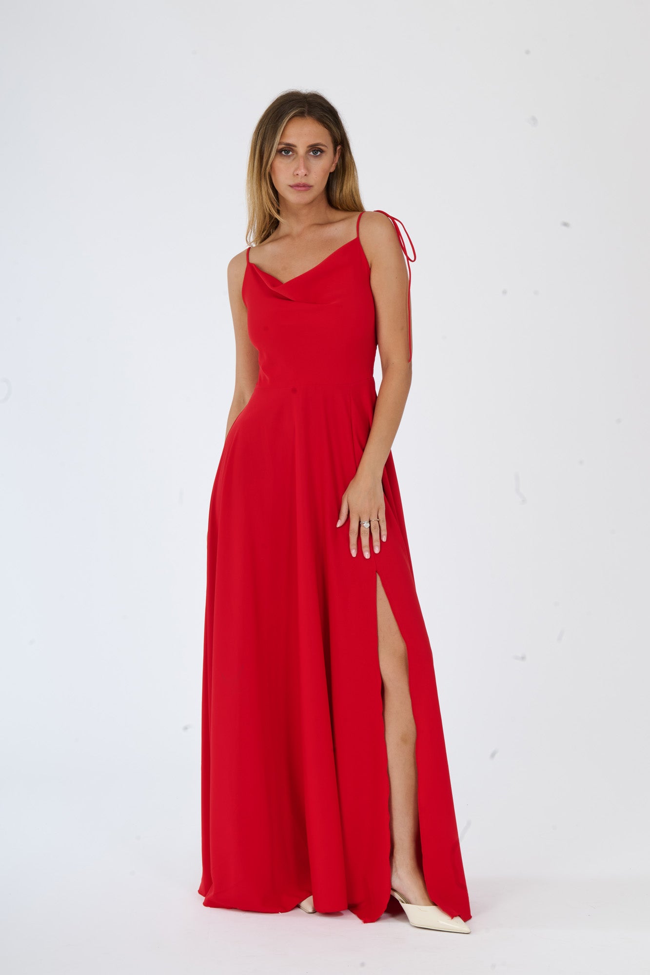 Abito “Isadora” – Vestito Lungo in Poliestere con Spacco e Spalline Annodate