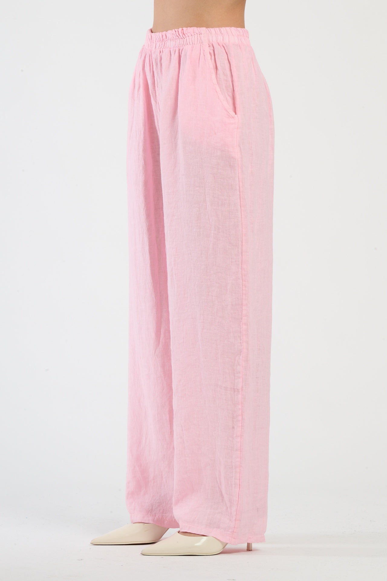 Pantaloni rosa in vita elastica, comfort e stile fashion in uno