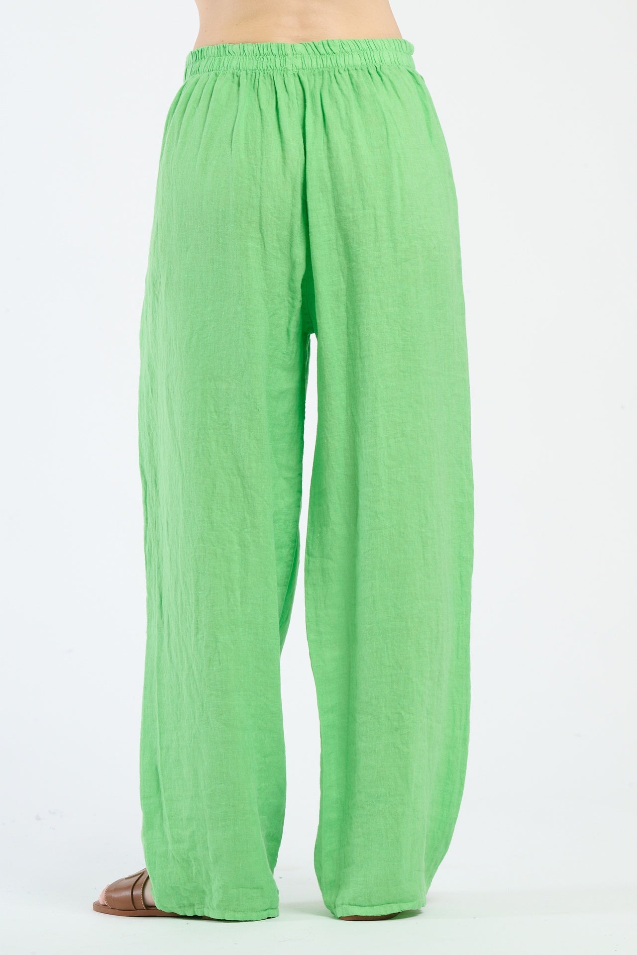 Pantaloni verdi larghi, rinfrescante e legato alla natura