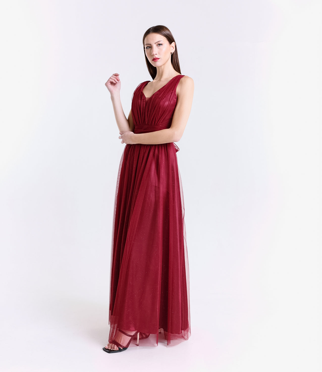 Abito lungo bordo senza maniche, perfetto per cerimonie formali e bridal party