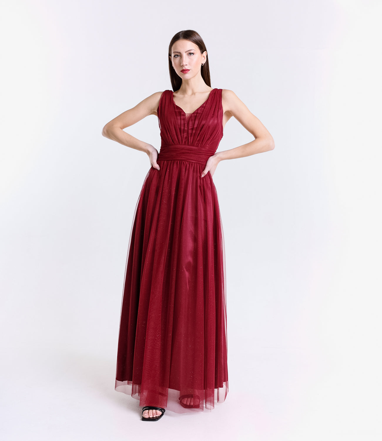 Abito da festa bordo in tulle, passionale e dal carattere elegante