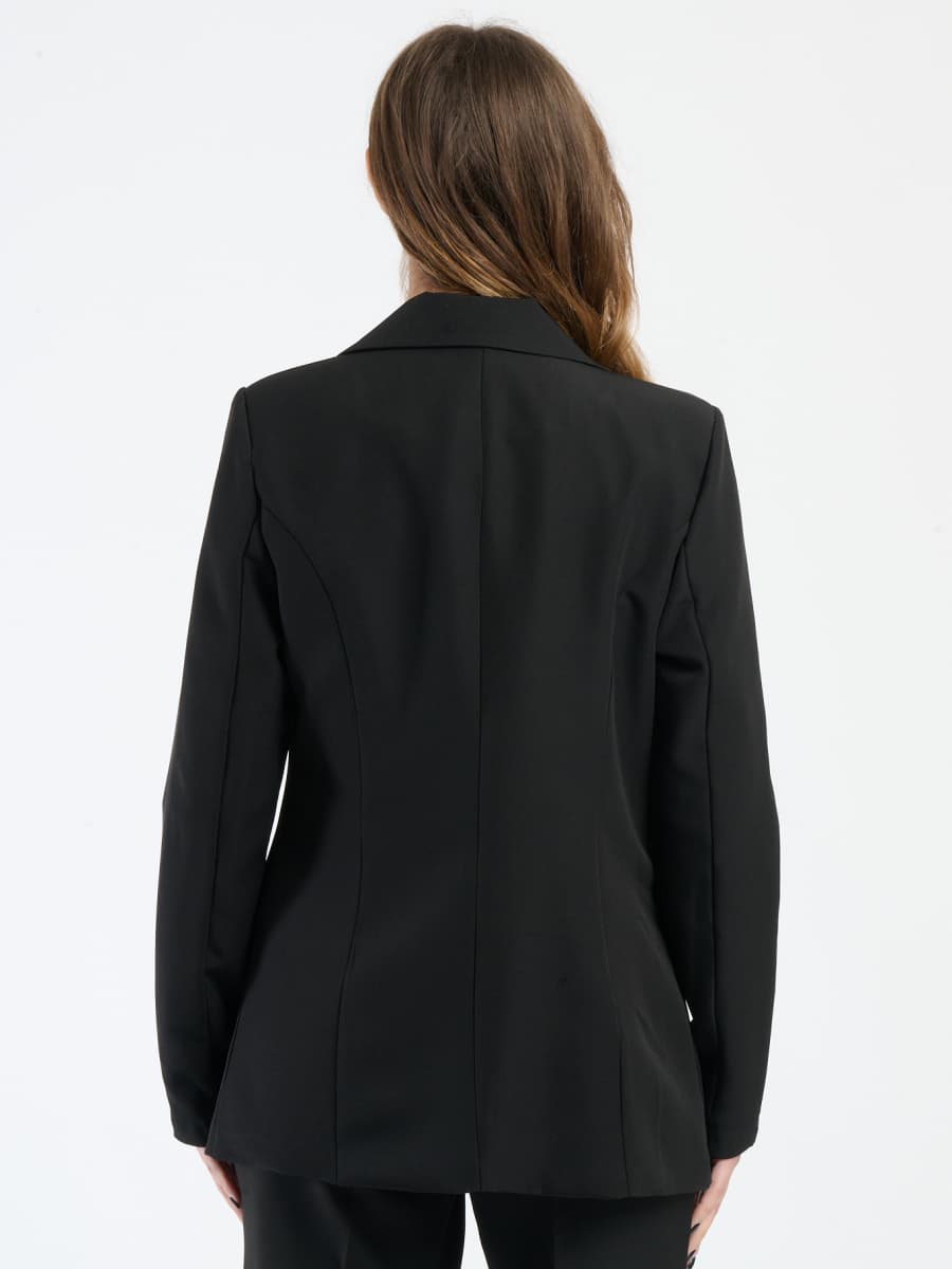 Outfit nero in tessuto