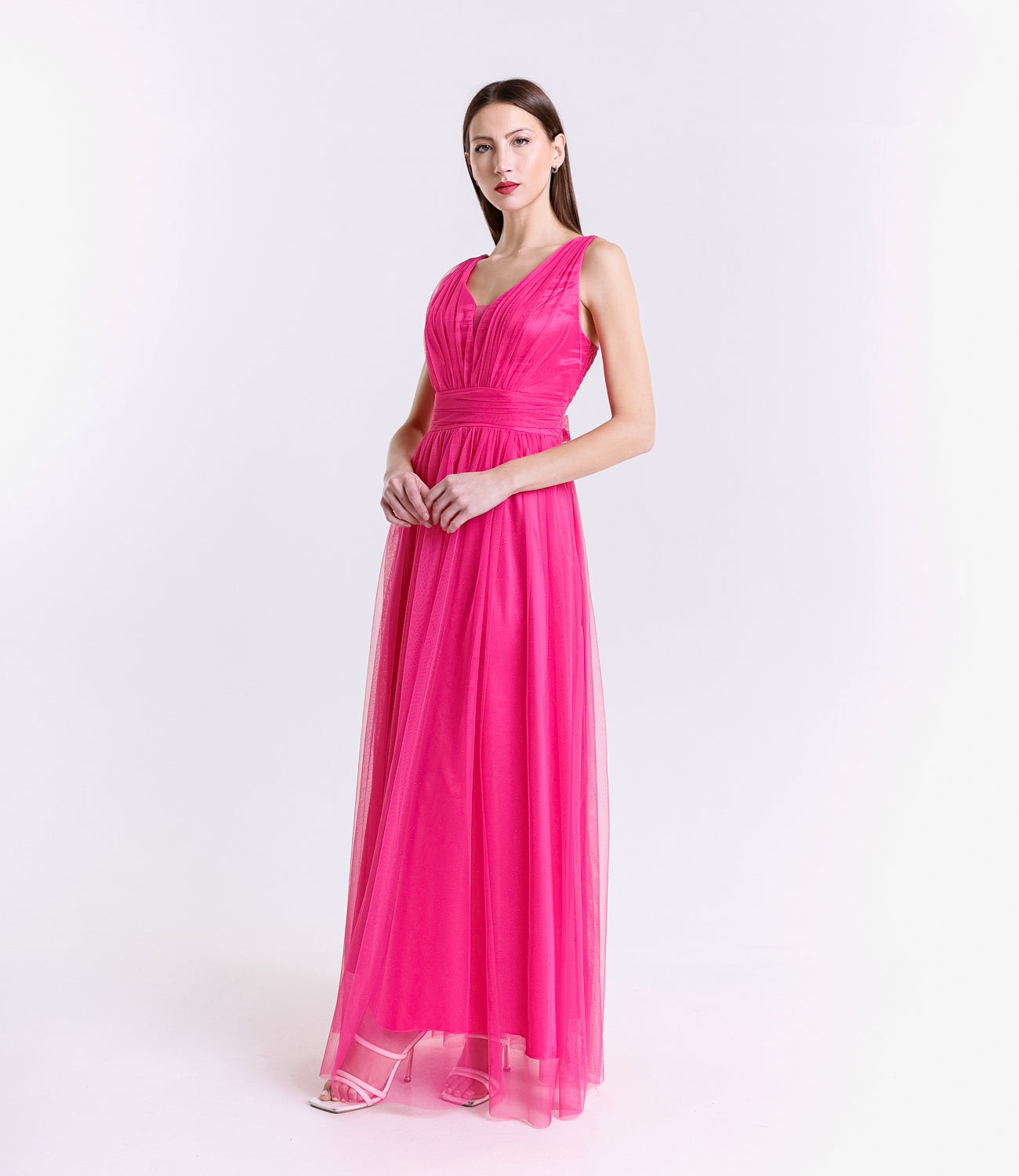 Abito lungo fuxia senza maniche, ideale per eventi formali e bridal party
