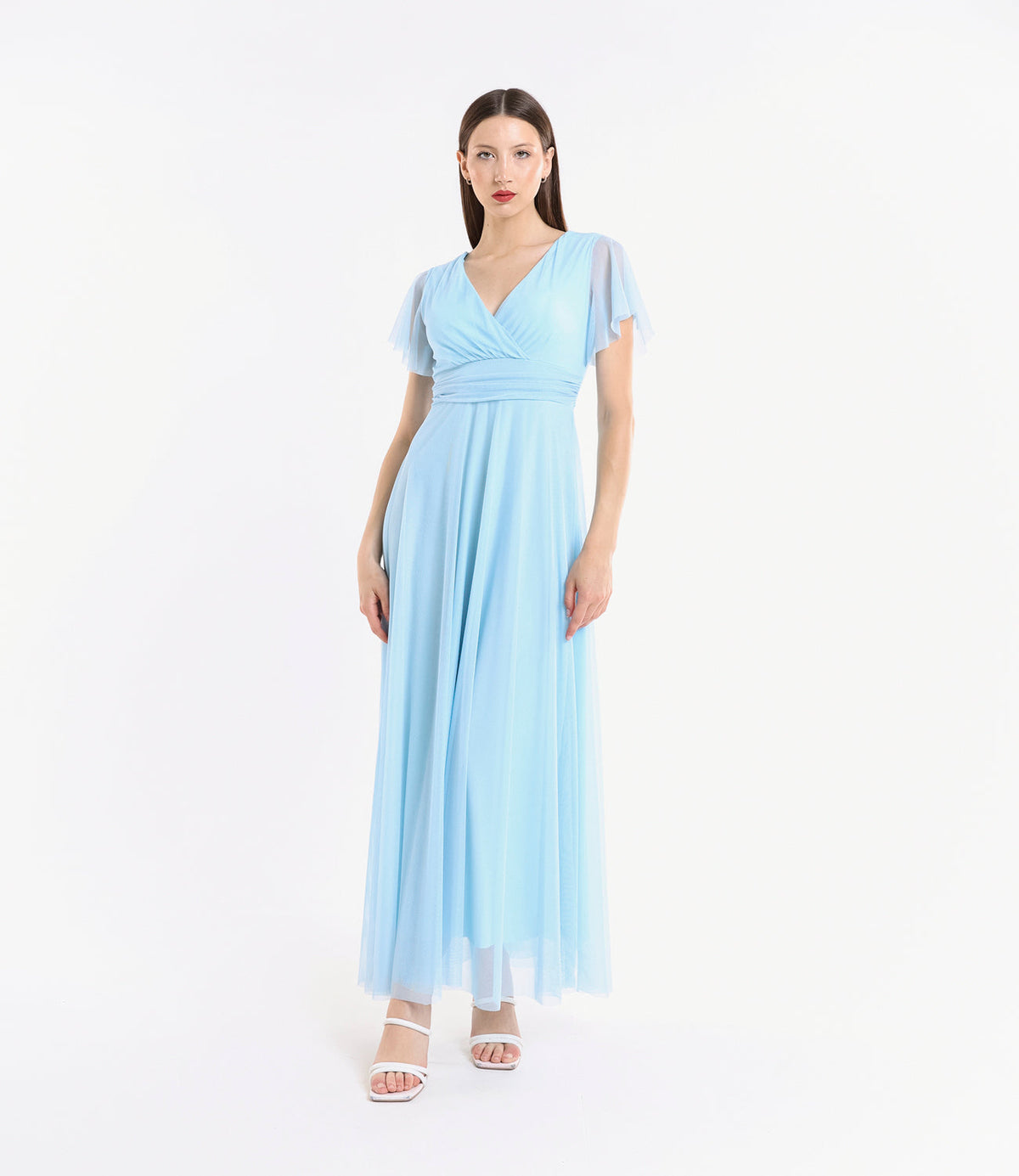 Come scegliere e abbinare gli abiti donna per ogni occasione?