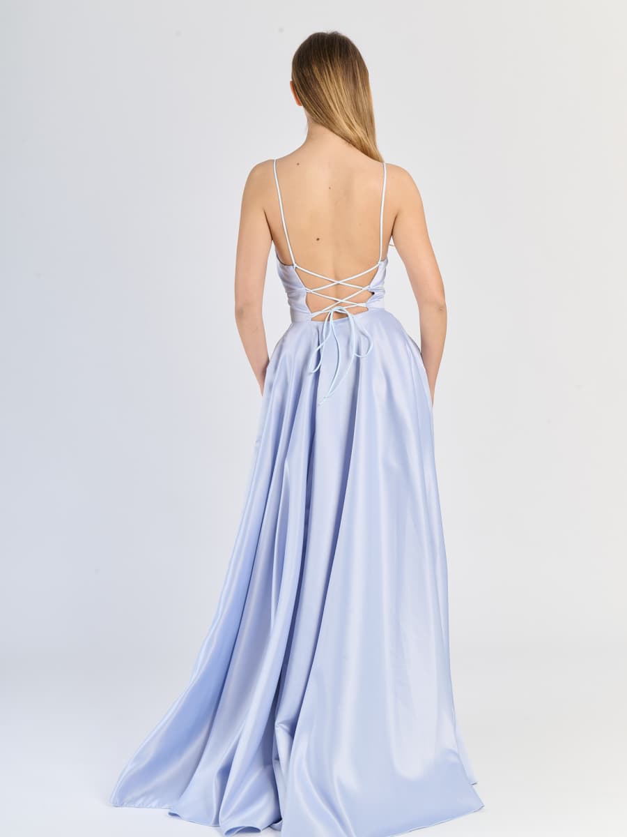 Quali sono le tradizioni natalizie in Italia?-Abbigliamento festivo