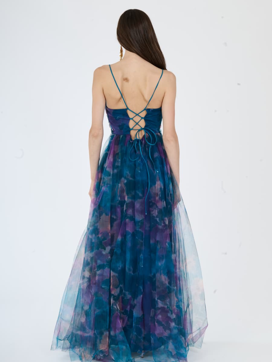 Qual è il tailleur giusto per un fisico a pera?