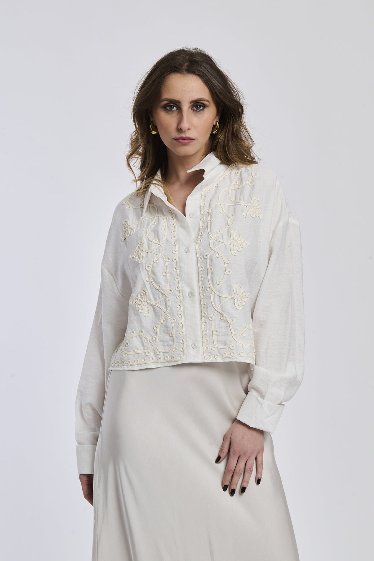 Che differenza c'è tra camicia e blusa?