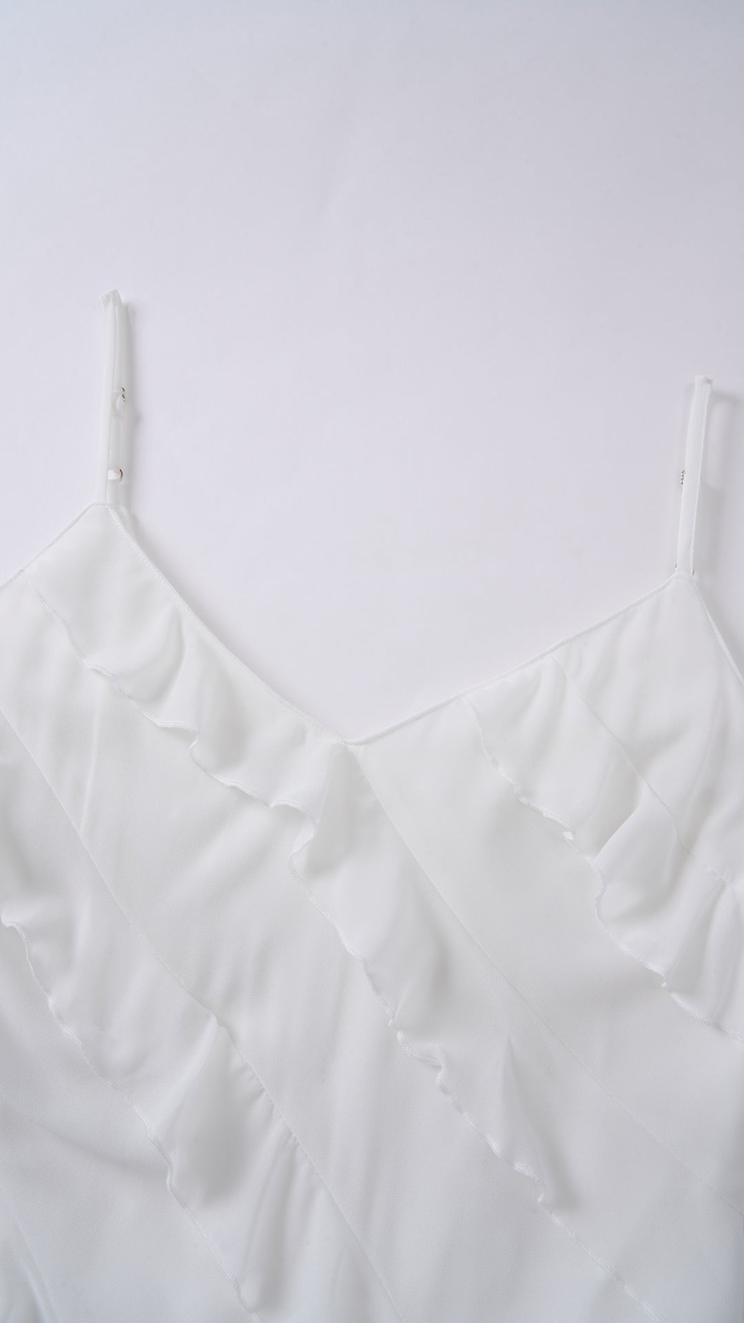 Vestito Donna Spalline Sottili con Balze Oblique, Abito Midi Smanicato Scollatura a V, Modello Elegante per Serate e Vacanze