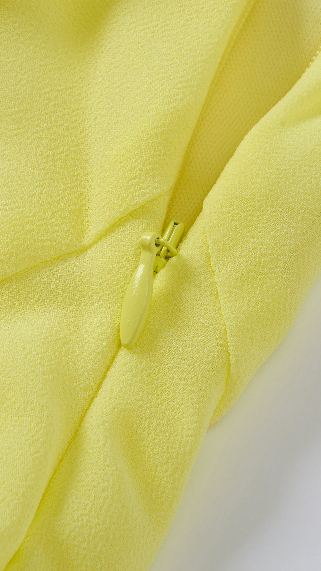 Vestito Donna Spalline Sottili con Balze Oblique, Abito Midi Smanicato Scollatura a V, Modello Elegante per Serate e Vacanze