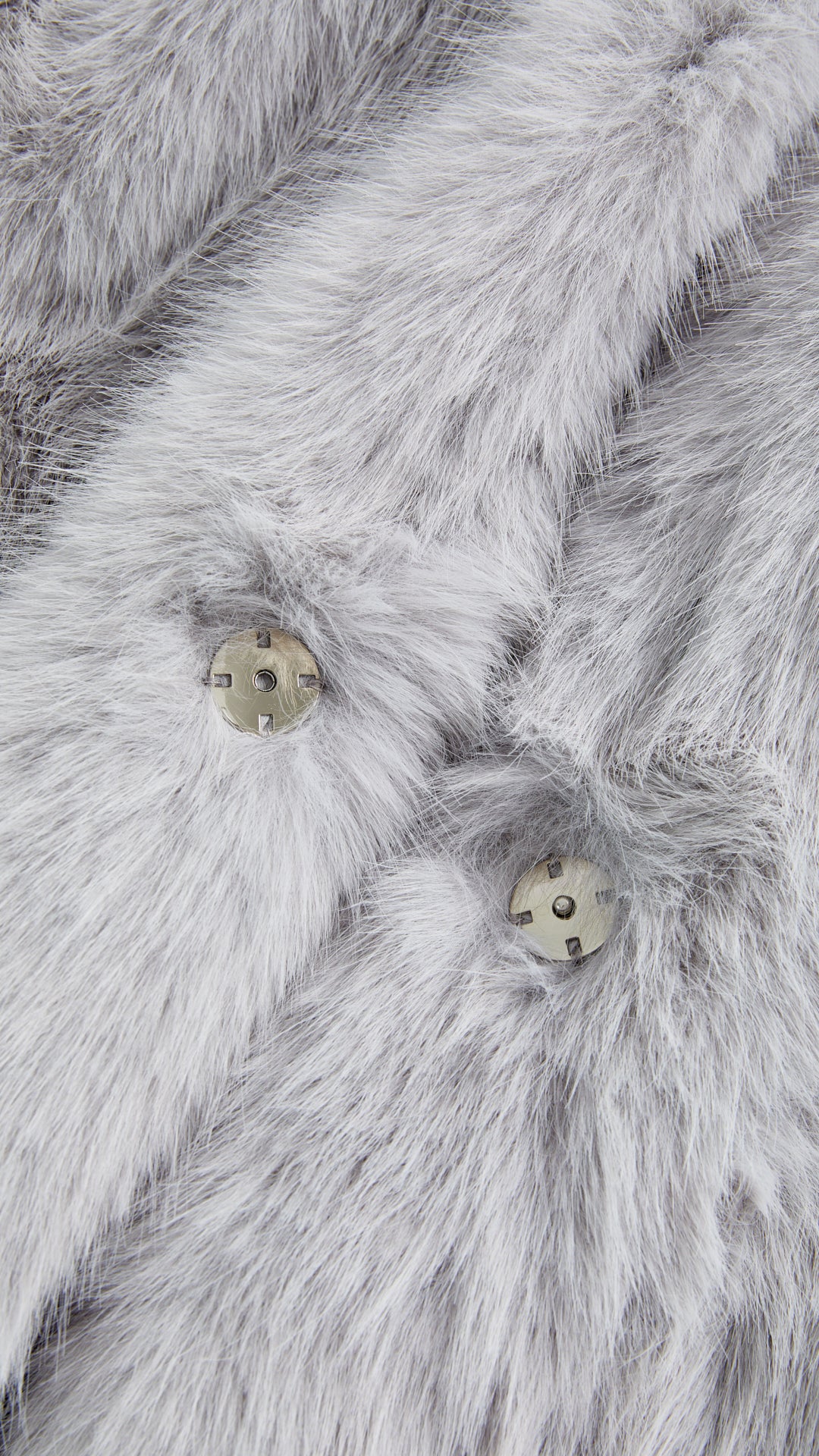 Giacca cropped in pelliccia sintetica con cappuccio ampio
