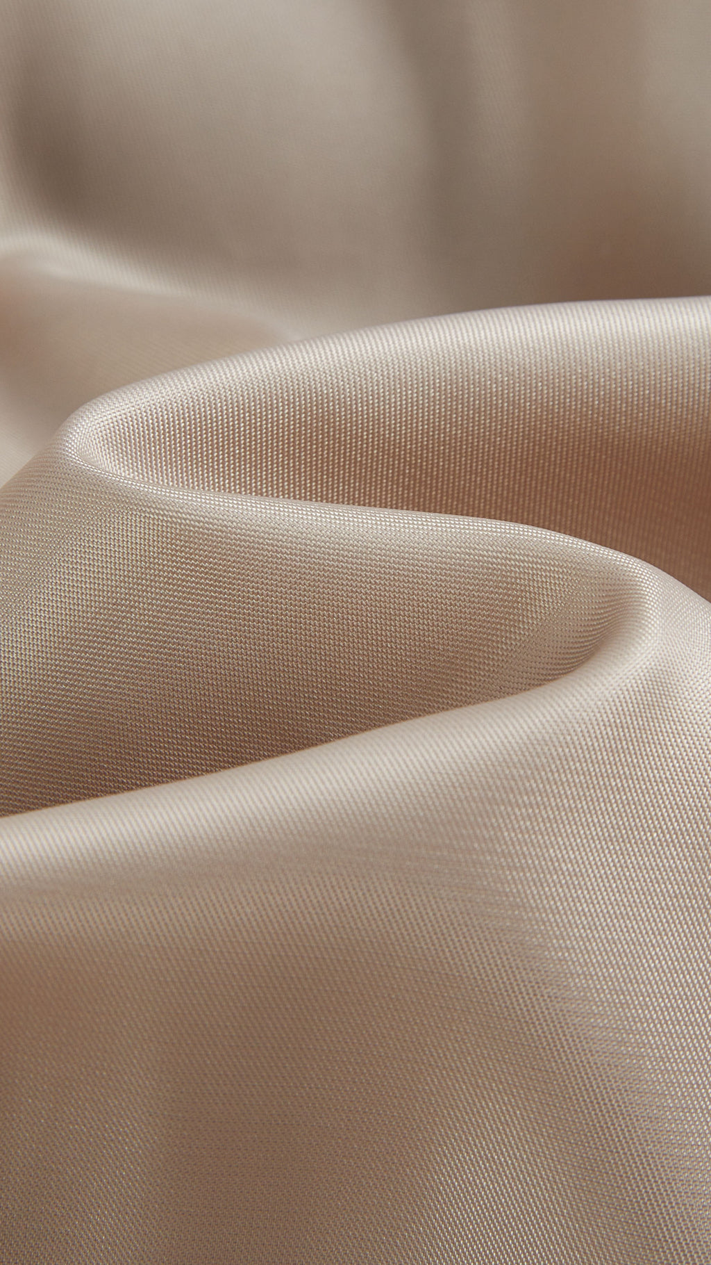 Cappotto corto in pelliccia sintetica con colletto a revers e cintura