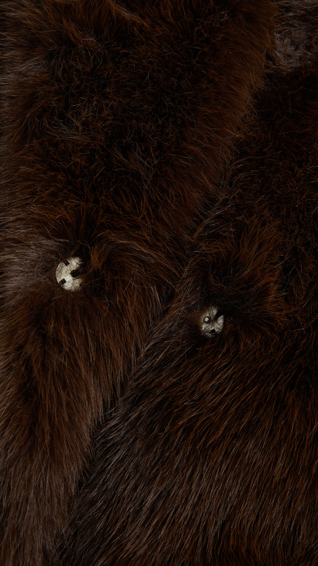 Cappotto corto in pelliccia sintetica con colletto a revers e cintura