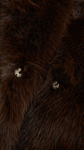 Cappotto corto in pelliccia sintetica con colletto a revers e cintura