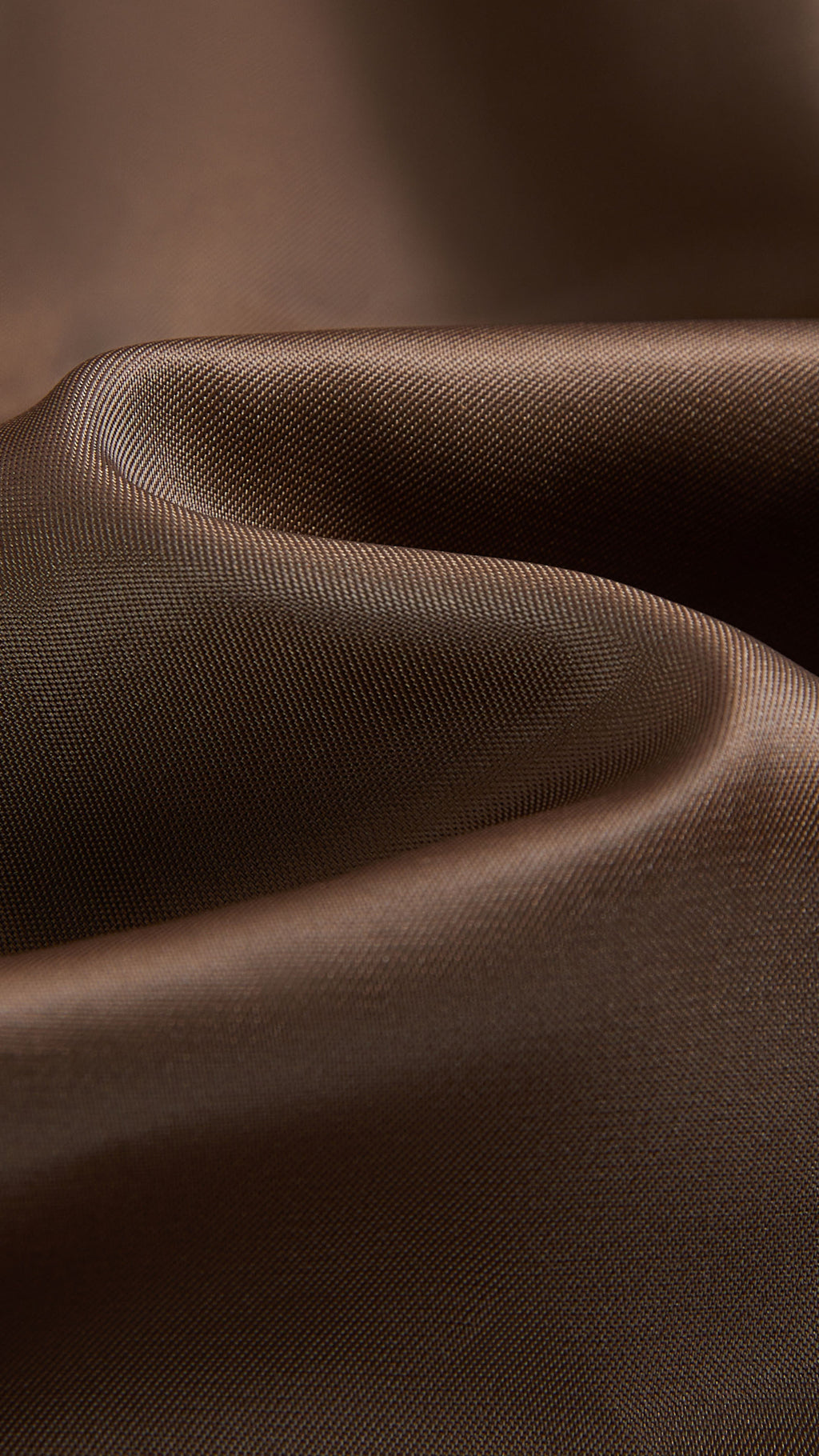 Cappotto corto in pelliccia sintetica con colletto a revers e cintura