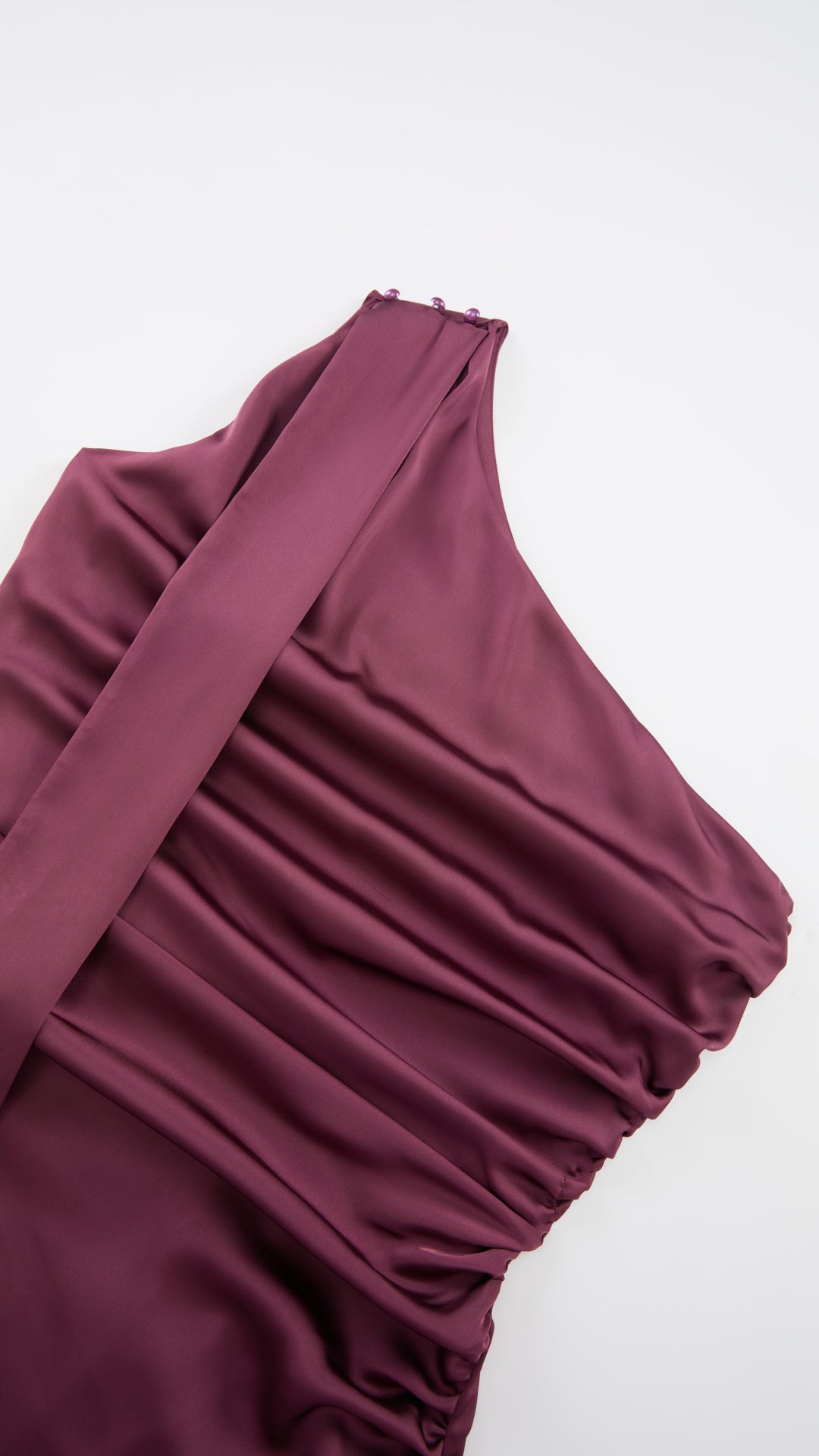Abito Lungo Monospalla con Collarino e Fiocco in Satin - Eleganza per Matrimoni e Serate Speciali