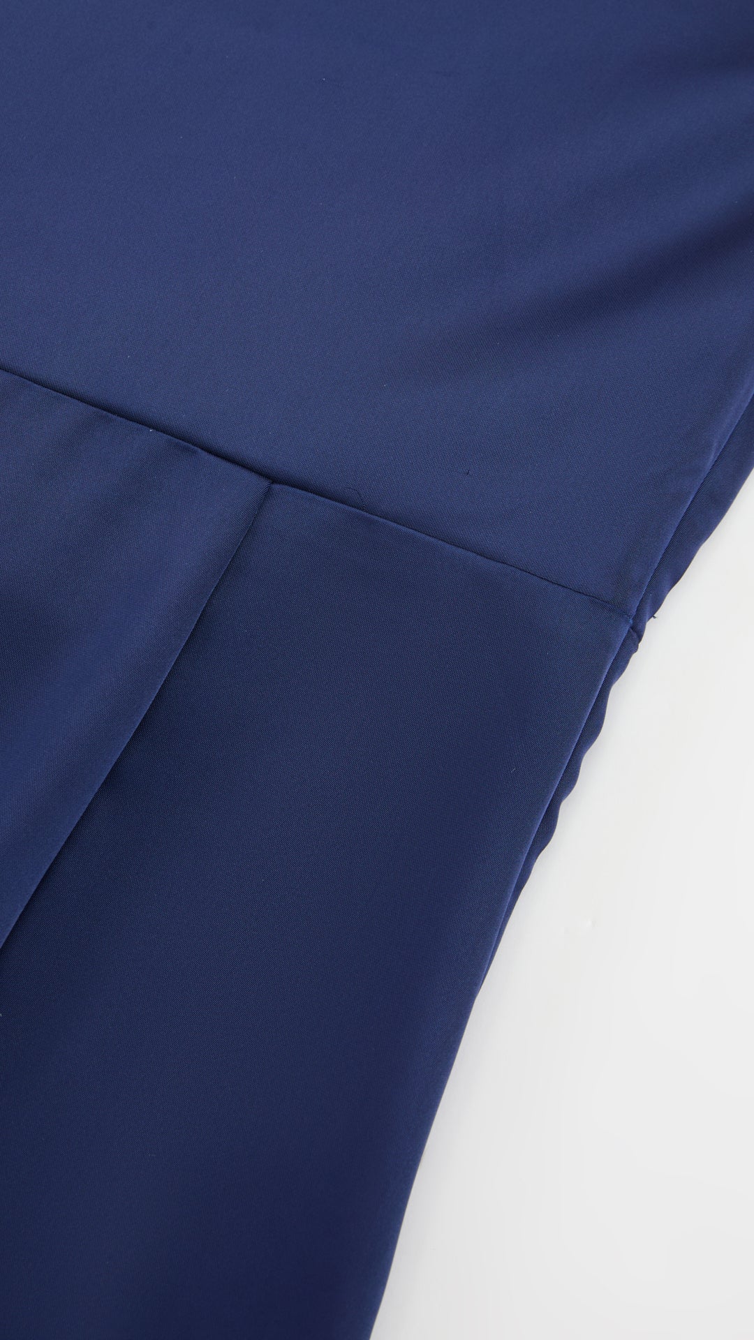 Abito Lungo Monospalla con Collarino e Fiocco in Satin - Eleganza per Matrimoni e Serate Speciali（副本）