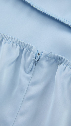 Abito Lungo in Satin con Spalline Sottili e Schiena a Croce - Eleganza per Matrimoni e Serate