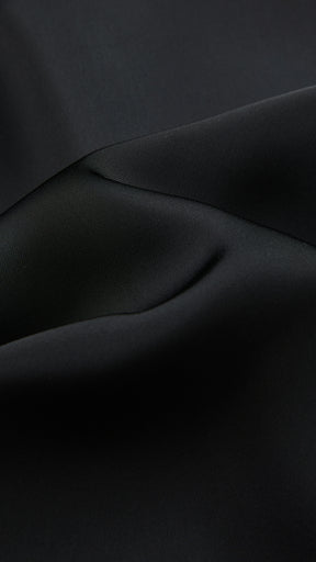 Abito Lungo in Satin con Spalline Sottili e Schiena a Croce - Eleganza per Matrimoni e Serate