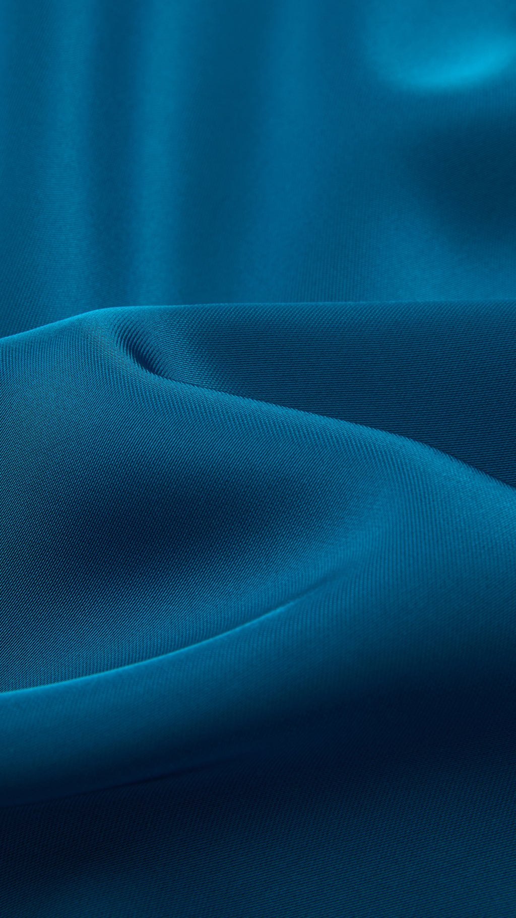 Abito Midi in Satin con Spalline e Scollatura a Collo d'Anatra - Eleganza Senza Tempo per Serate（副本）