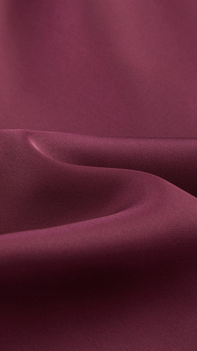 Abito Midi in Satin con Spalline e Scollatura a Collo d'Anatra - Eleganza Senza Tempo per Serate
