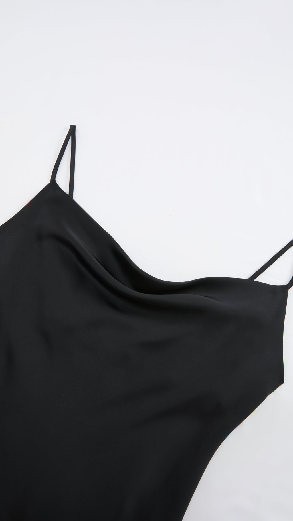 Abito Midi in Satin con Spalline e Scollatura a Collo d'Anatra - Eleganza Senza Tempo per Serate（副本）
