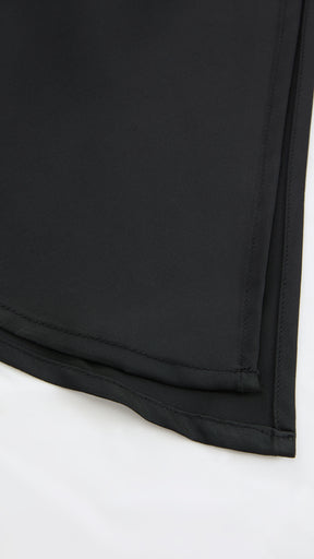 Abito Midi in Satin con Scollatura a Collo d'Anatra e Spalline - Eleganza Asimmetrica per Serate