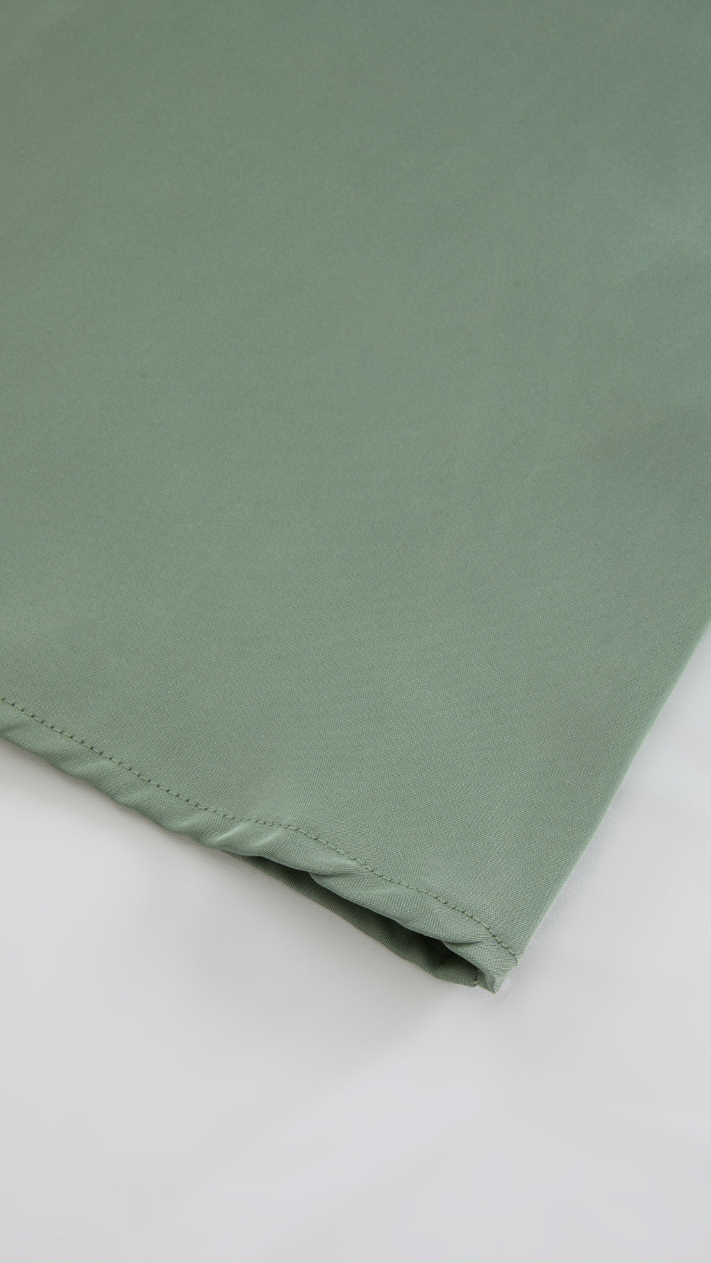 Abito Lungo Monospalla in Satin con Spacco - Eleganza Senza Tempo per Matrimoni e Serate（副本）
