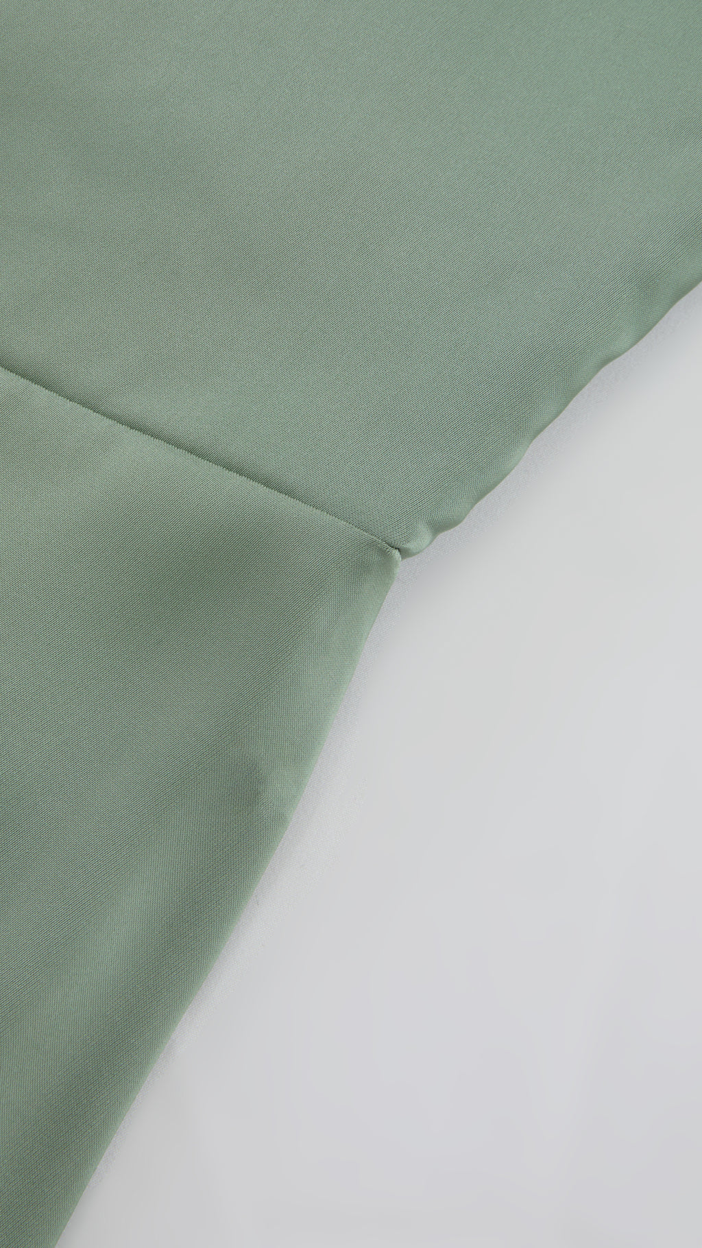 Abito Lungo Monospalla in Satin con Spacco - Eleganza Senza Tempo per Matrimoni e Serate（副本）