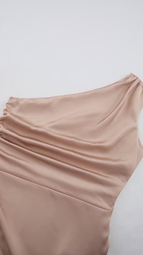 Abito da Sera Monospalla in Satin con Spacco - Elegante e Sensuale per Eventi Speciali