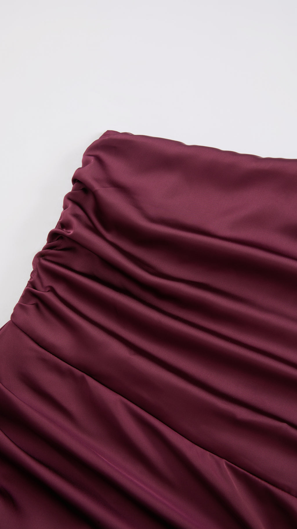 Abito Lungo Monospalla in Satin con Spacco - Eleganza Senza Tempo per Matrimoni e Serate（副本）