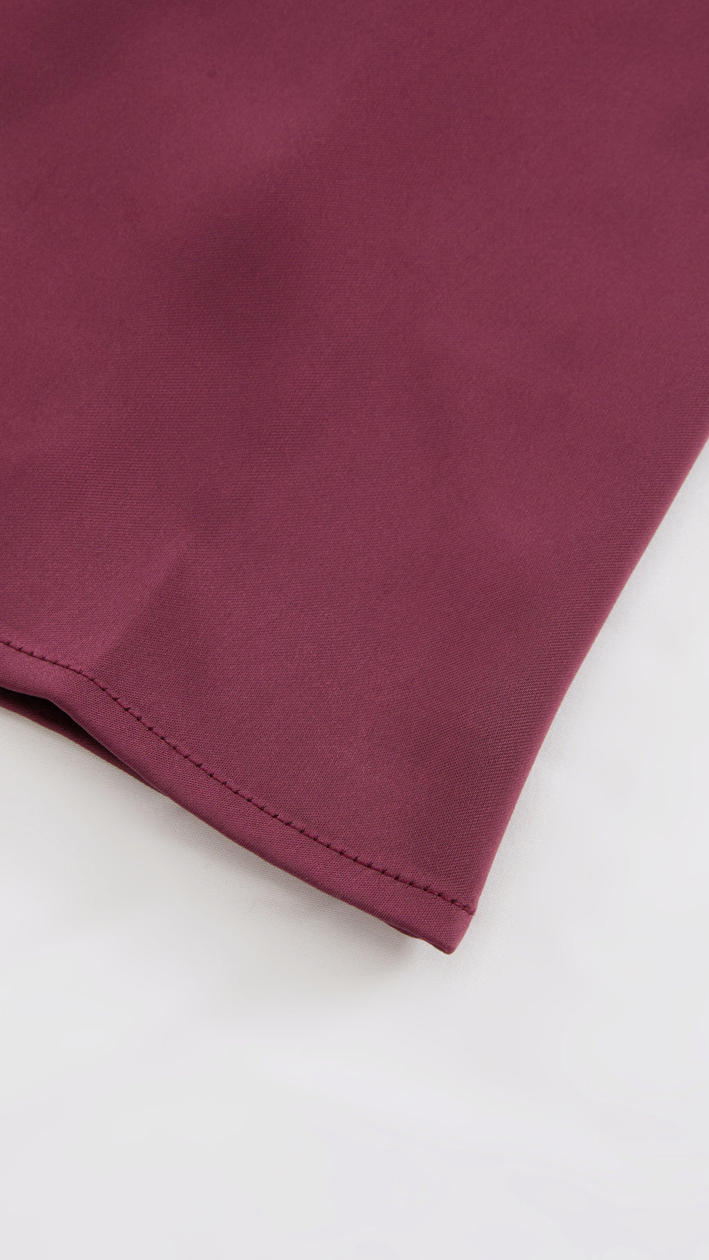 Abito Lungo Monospalla in Satin con Spacco - Eleganza Senza Tempo per Matrimoni e Serate（副本）