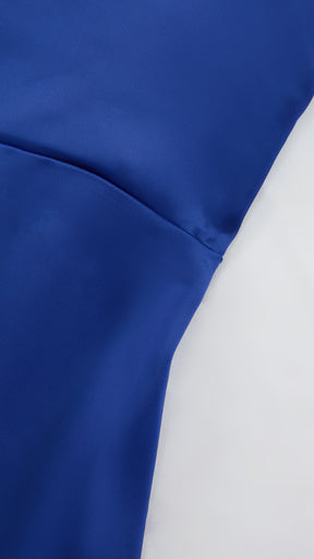 Abito Lungo a Spalline in Satin con Busto a Cuore - Eleganza per Matrimoni e Serate Speciali