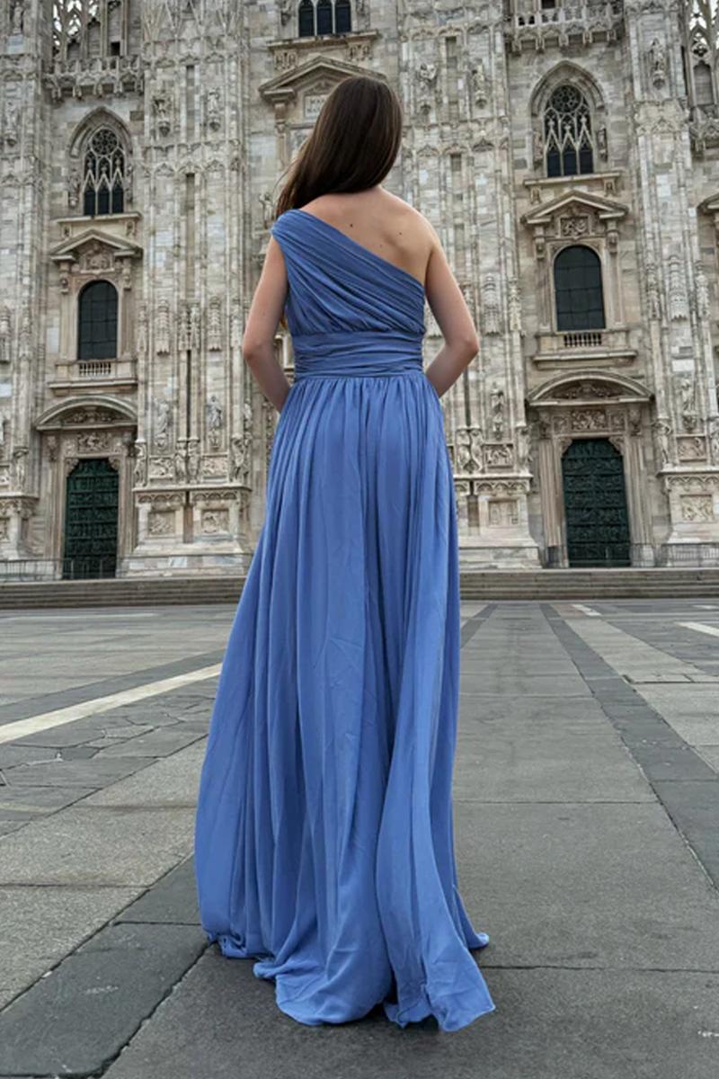 Abito “Talia” monospalla con drappeggio elegante
