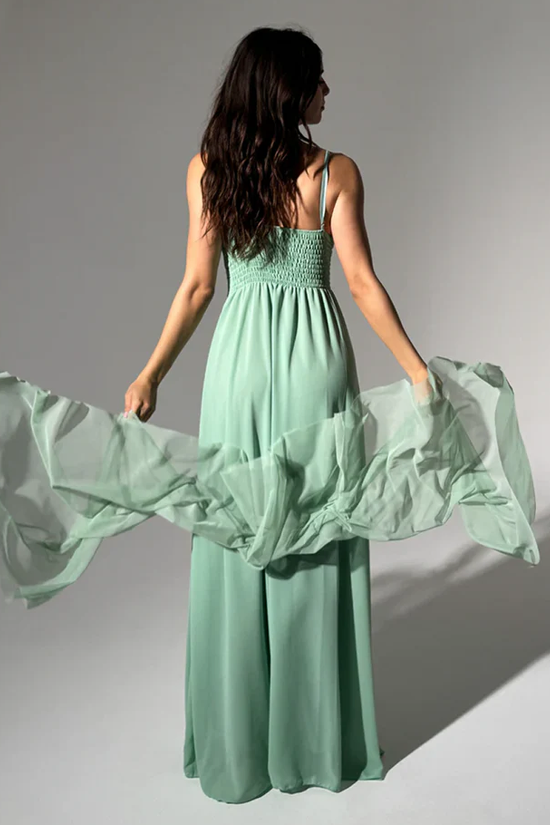 Abito lungo in tulle asimmetrico Luna