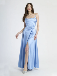 Rochie lungă cu decupaj și crăpătură laterală Iris 