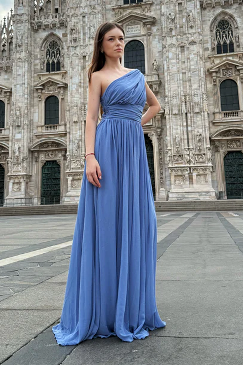 Abito “Talia” monospalla con drappeggio elegante
