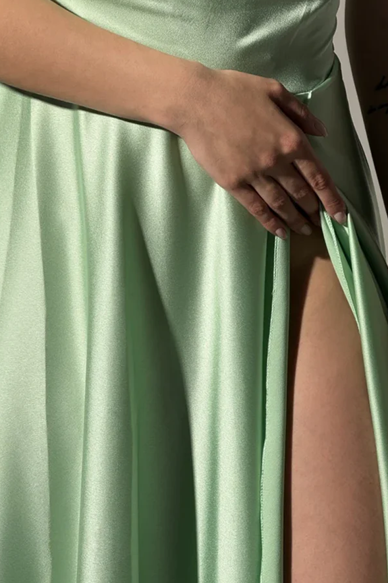 Abito elegante lungo con spaccatura laterale Maria