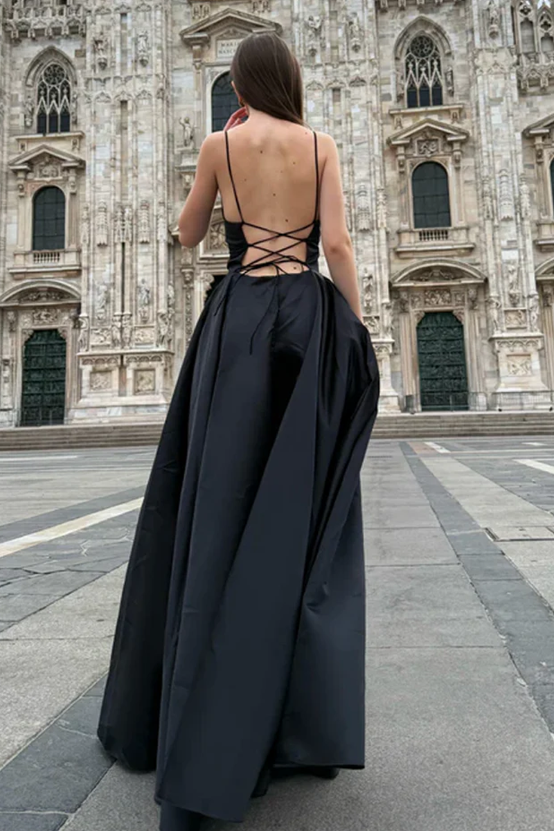 Elegant Long Satin Dress with Thin Straps – “Estella”