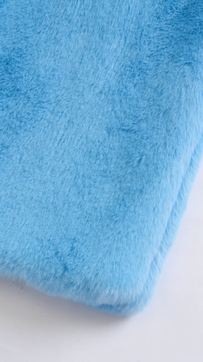 Cappotto medio in peluche sintetica con colletto a revers