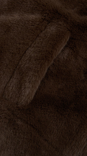 Cappotto medio in peluche sintetica con colletto a revers