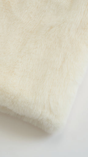 Cappotto lungo in peluche sintetica con colletto a revers