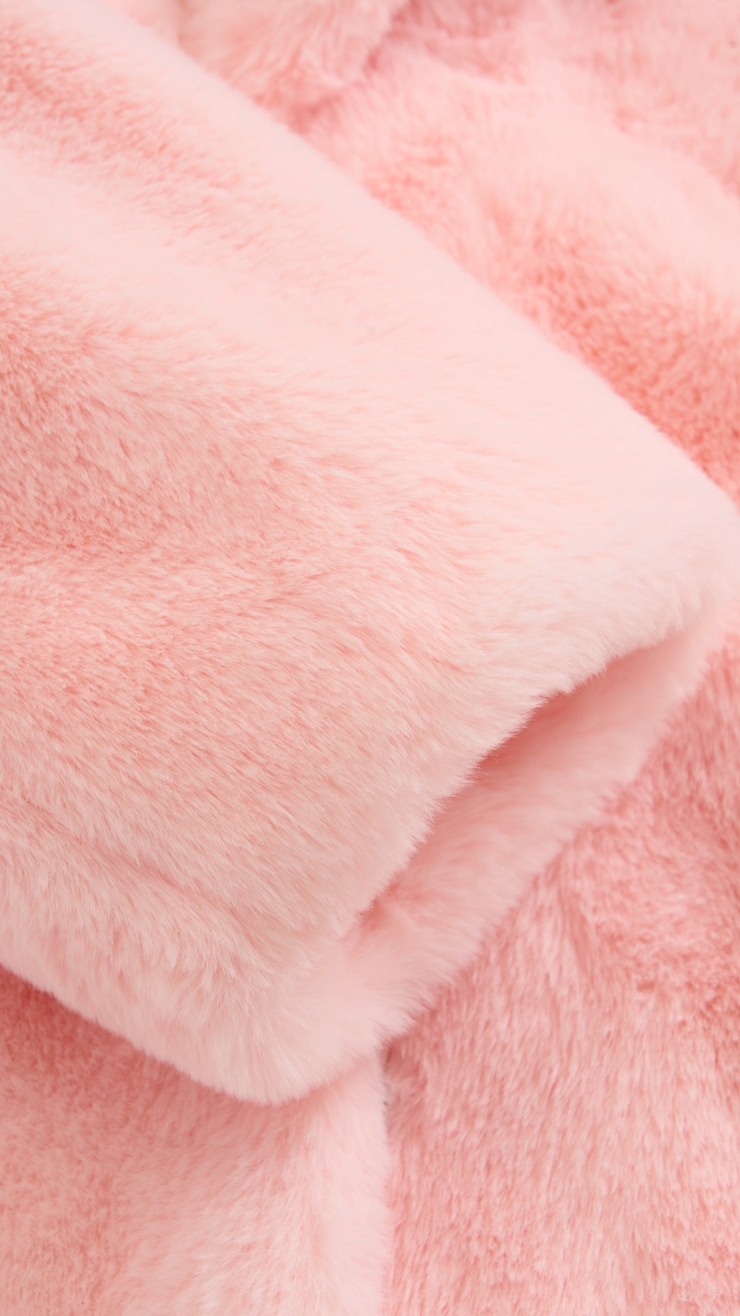 Cappotto lungo in peluche sintetica con colletto a revers
