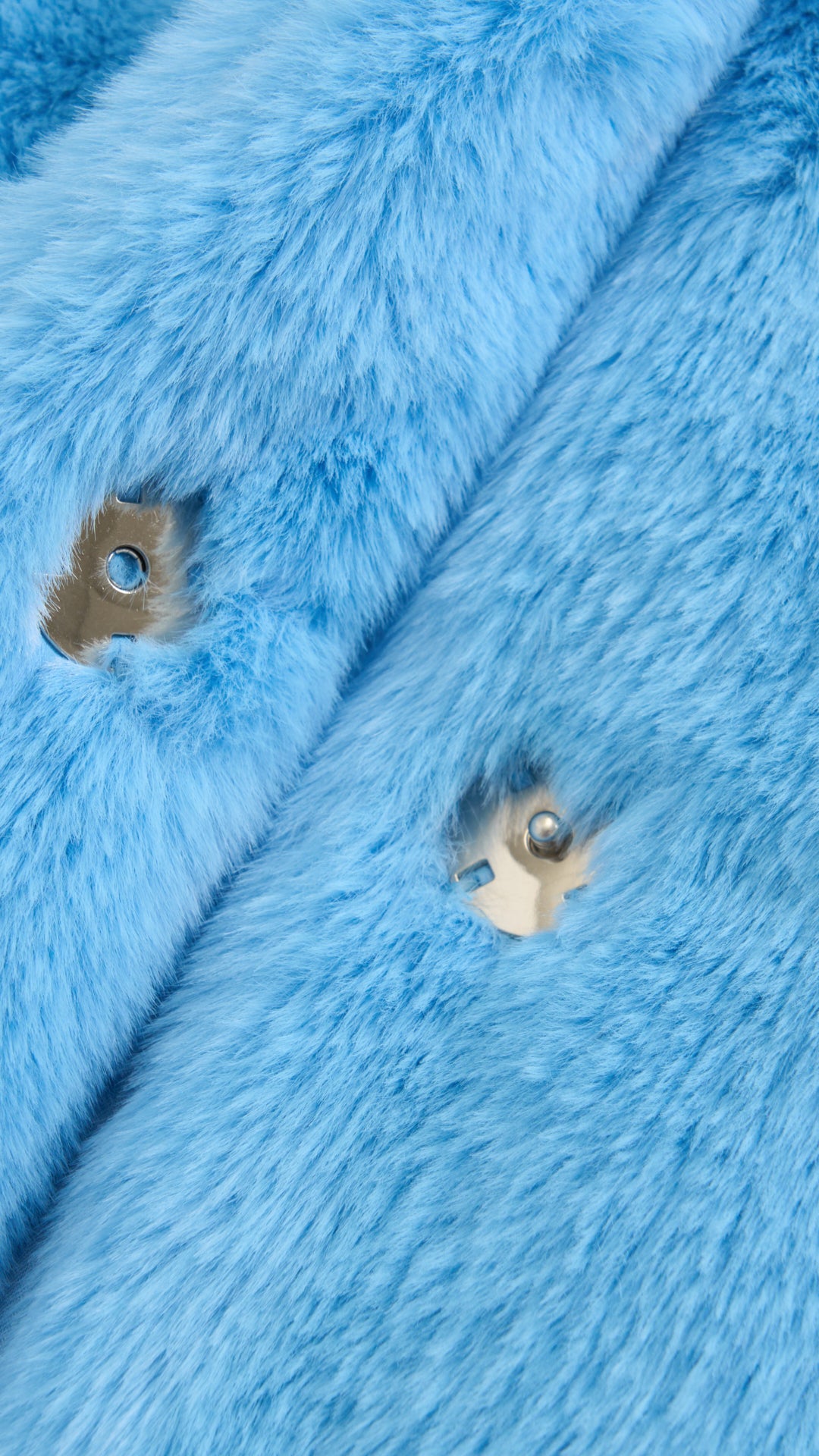 Cappotto lungo in peluche sintetica con colletto a revers