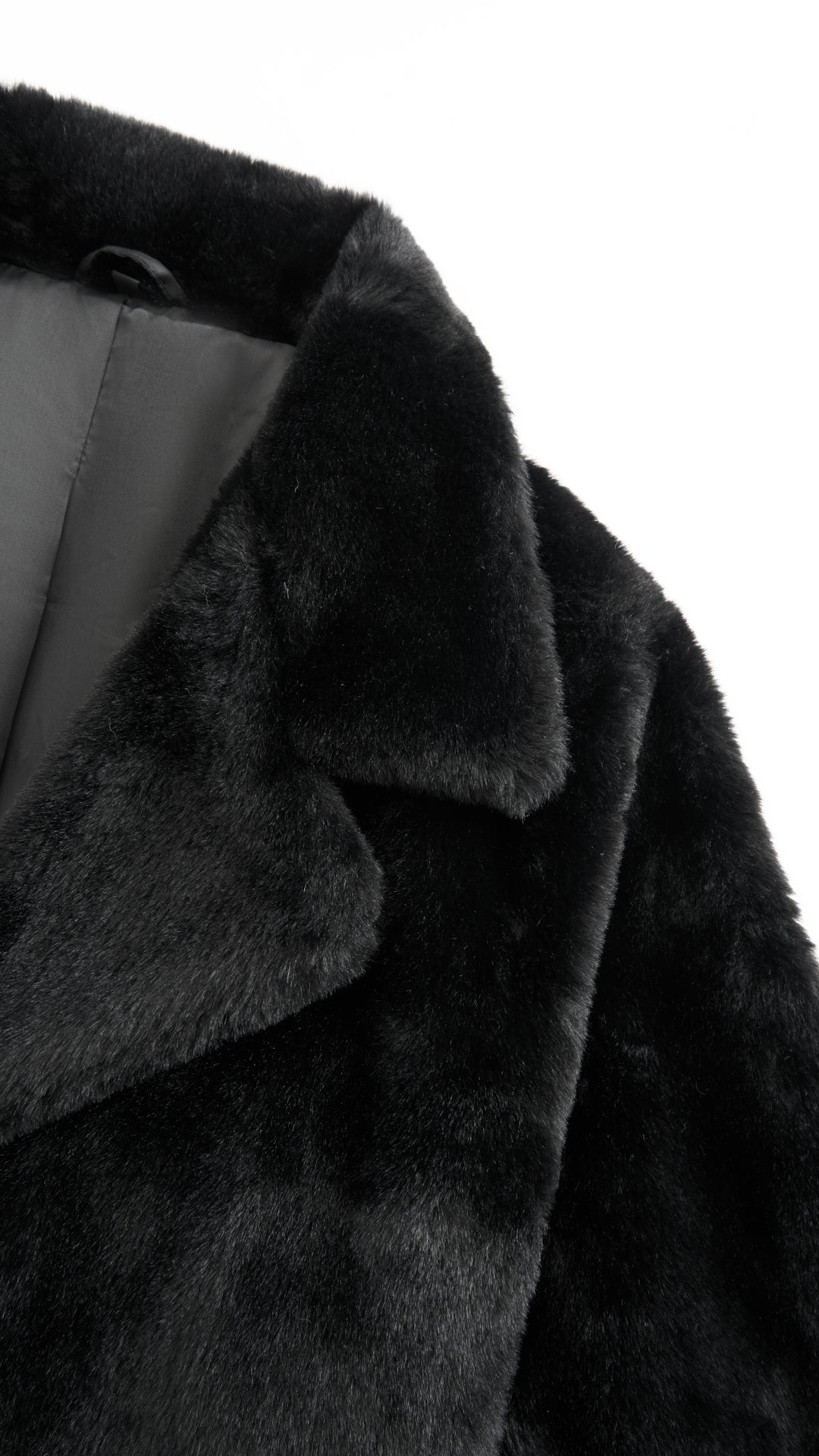 Cappotto lungo in peluche sintetica con colletto a revers