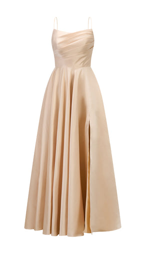 Abito da sera con spalline sottili e gonna a maxi