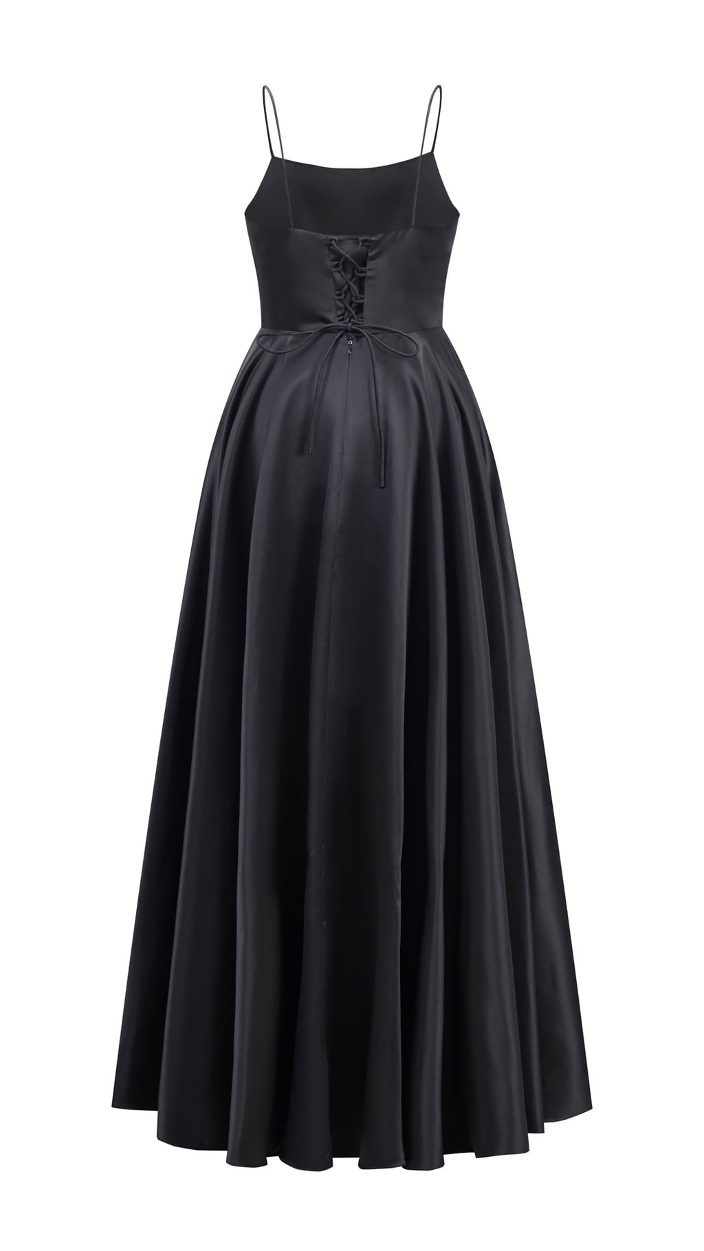 Abito da sera con spalline sottili e gonna a maxi