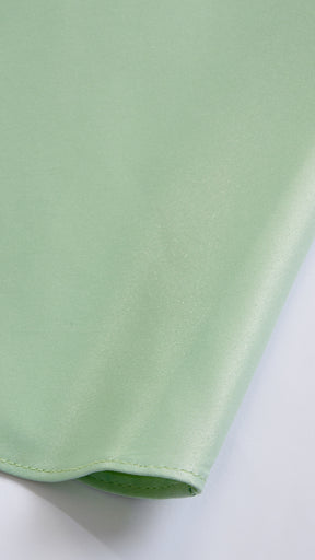 Abito da sera con spalline sottili e gonna a maxi