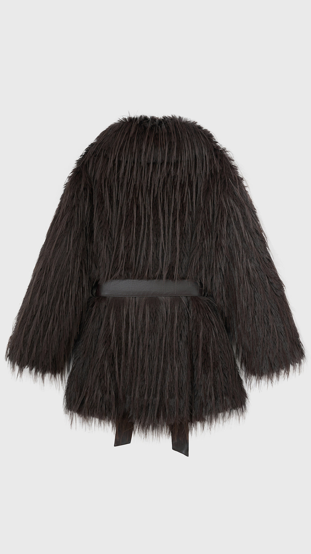 Cappotto corto in pelliccia sintetica a frange con cintura