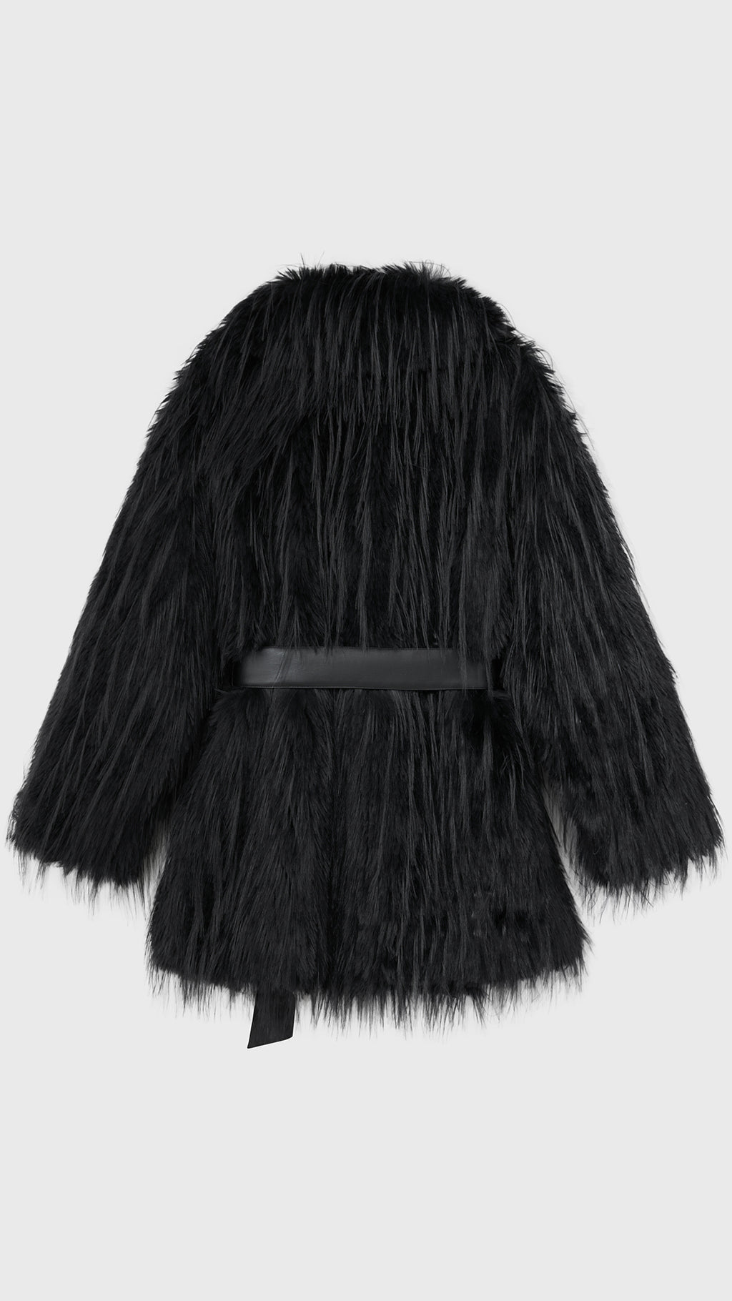 Cappotto corto in pelliccia sintetica a frange con cintura